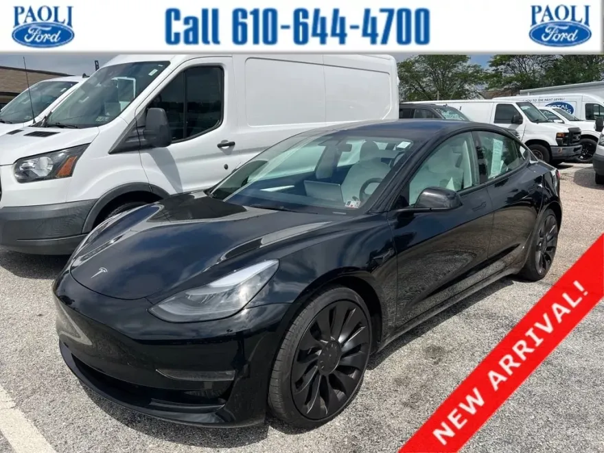 2023 Tesla Model 3 Performance photo 1