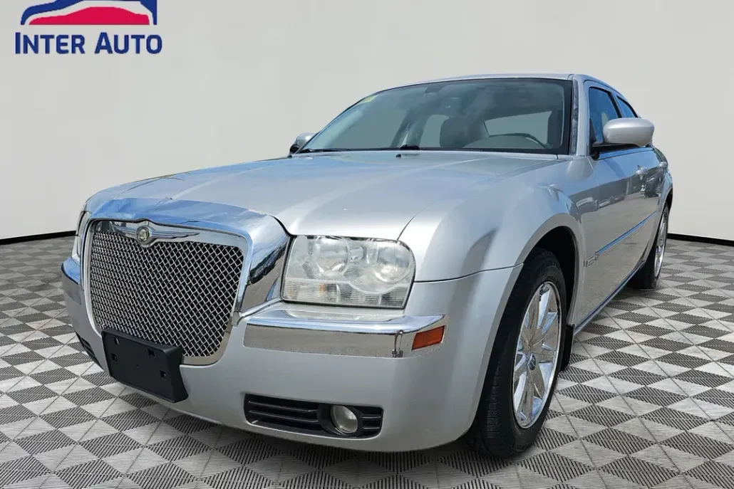 2008 Chrysler 300 Touring photo 1