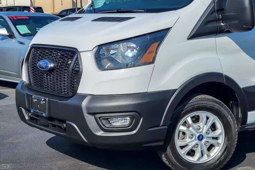2023 Ford Transit Cargo Van photo 1
