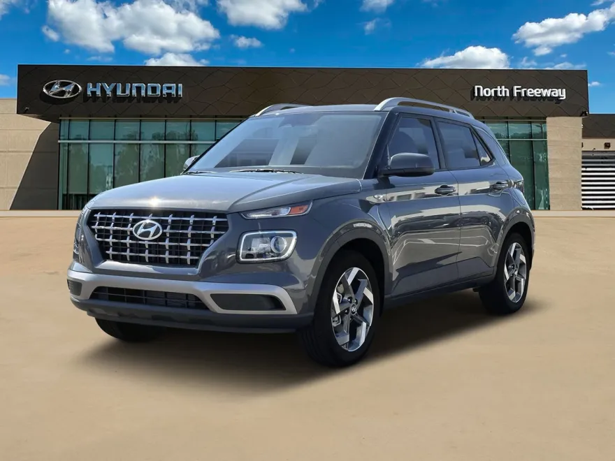 2025 Hyundai Venue SEL photo 1