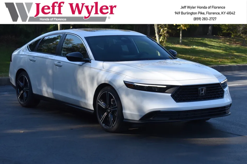 2025 Honda Accord Hybrid Sport photo 1