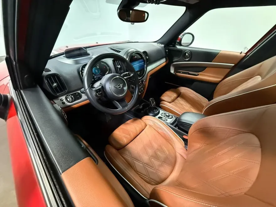 2023 Mini Cooper S Iconic photo 1