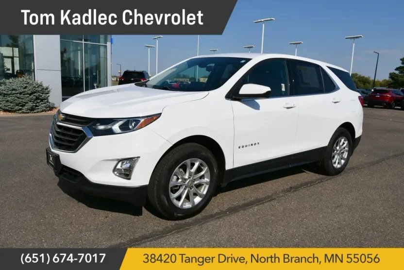 2020 Chevrolet Equinox LT photo 1