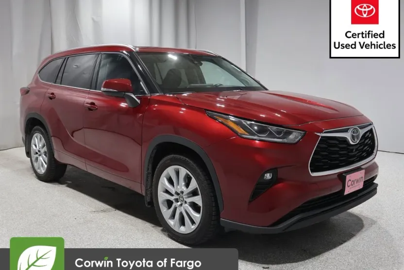 2022 Toyota Highlander Limited photo 1