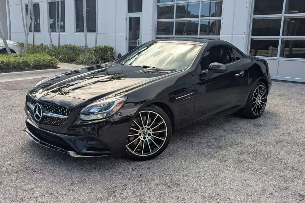 2019 Mercedes Benz SLC 300 photo 1