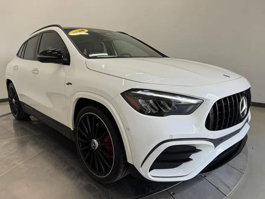 2024 Mercedes Benz GLA AMG 35 4MATIC photo 1