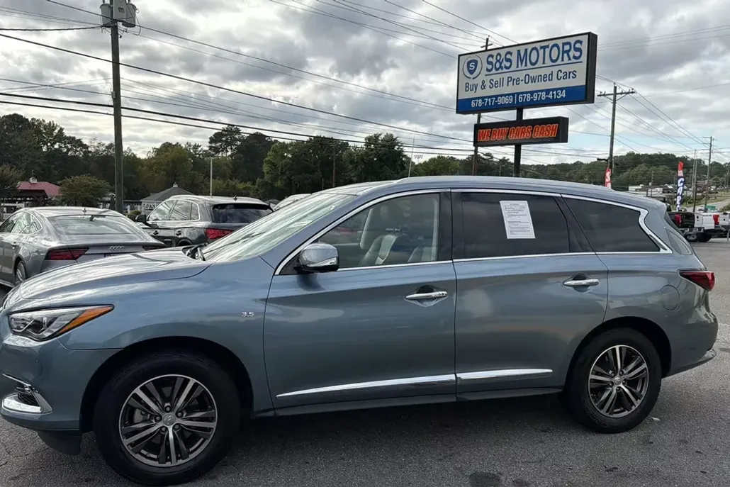2019 Infiniti QX60 Luxe photo 1