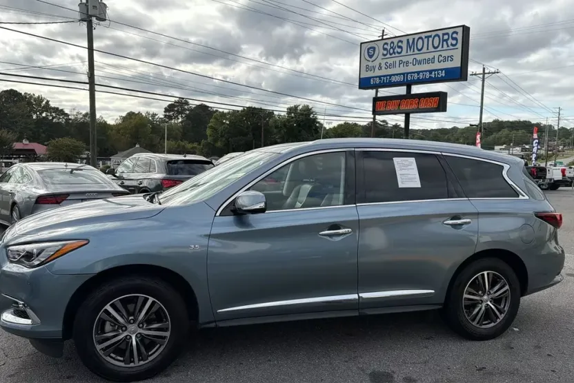 2019 Infiniti QX60 Luxe photo 1