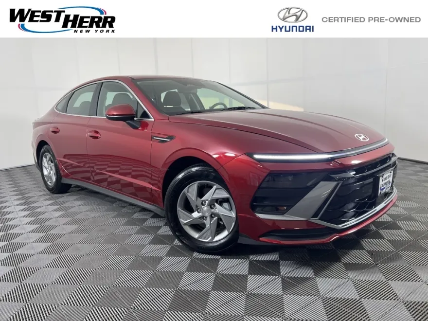 2025 Hyundai Sonata SE photo 1