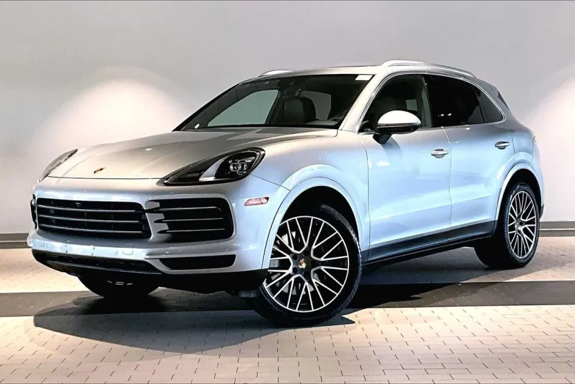 2023 Porsche Cayenne Platinum Edition photo 1