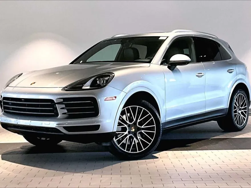 2023 Porsche Cayenne Platinum Edition photo 1