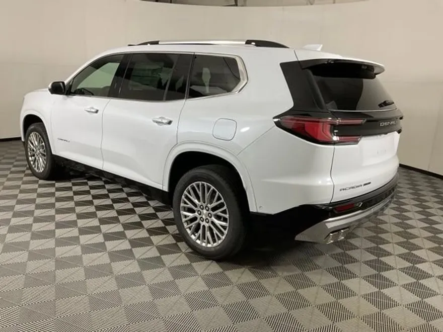 2026 Gmc Acadia Denali photo 1