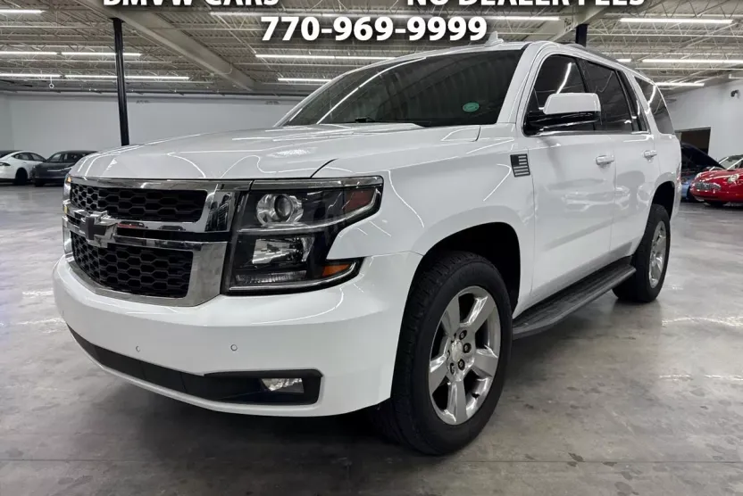 2019 Chevrolet Tahoe LT photo 1