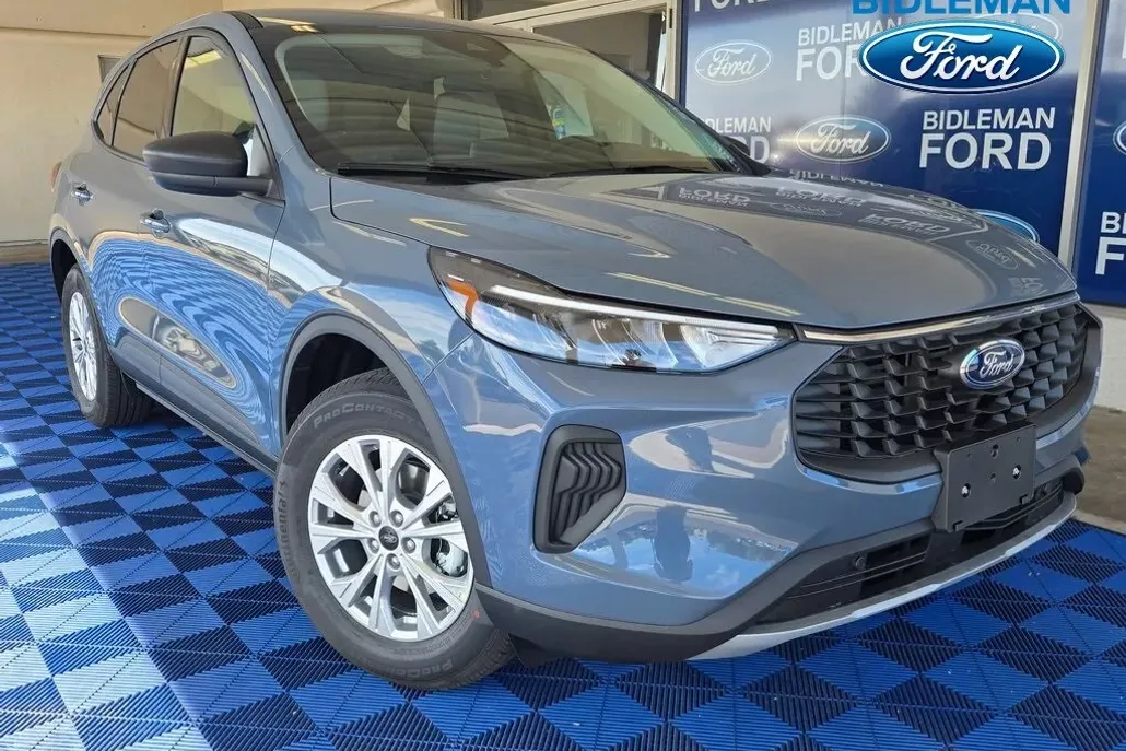 2025 Ford Escape Active photo 1