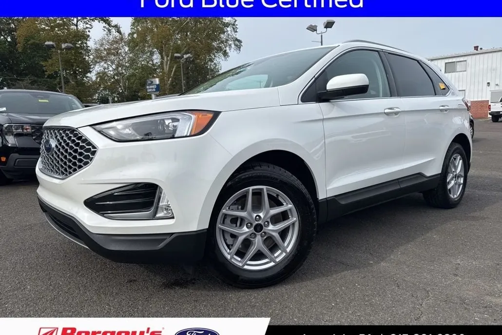 2024 Ford Edge SEL photo 1