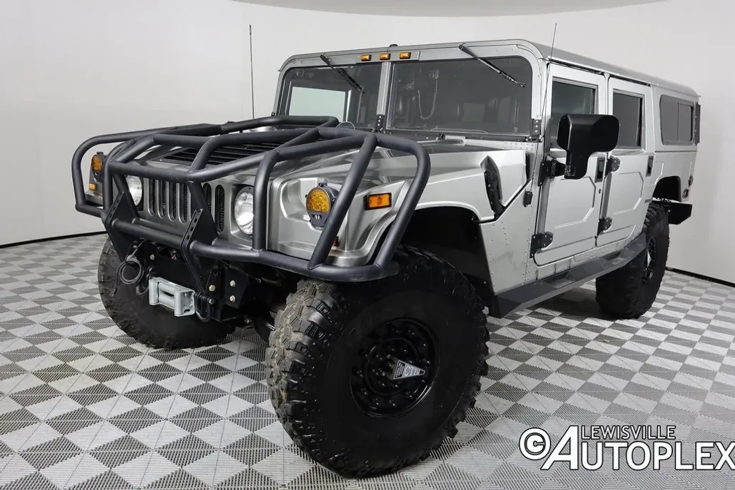 1998 Hummer H1 1 1/4 ton photo 1