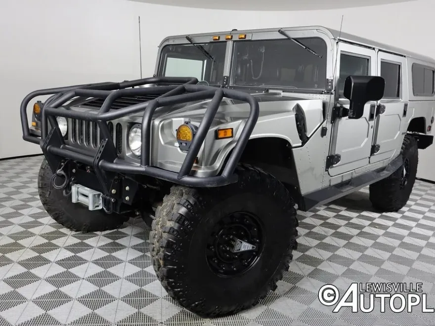 1998 Hummer H1 1 1/4 ton photo 1