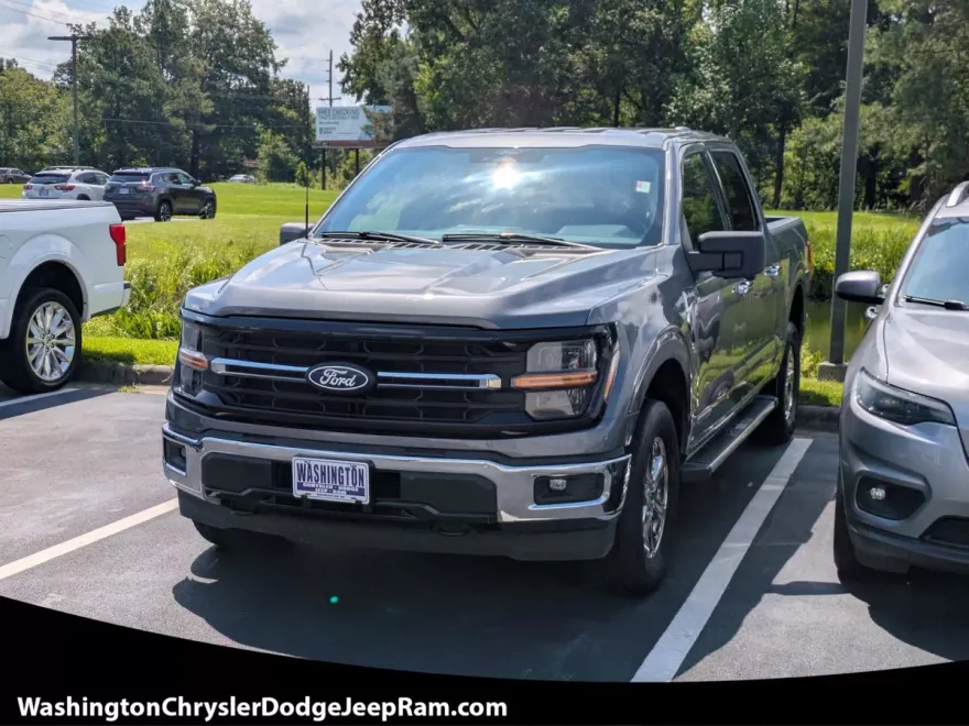 2024 Ford F-150 XLT photo 1