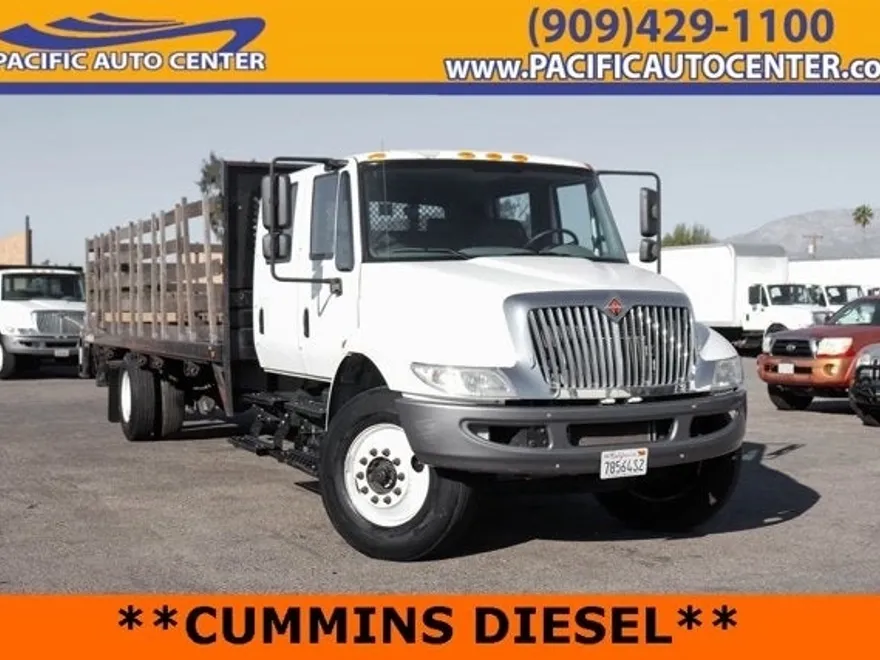 2018 International 4300 photo 1