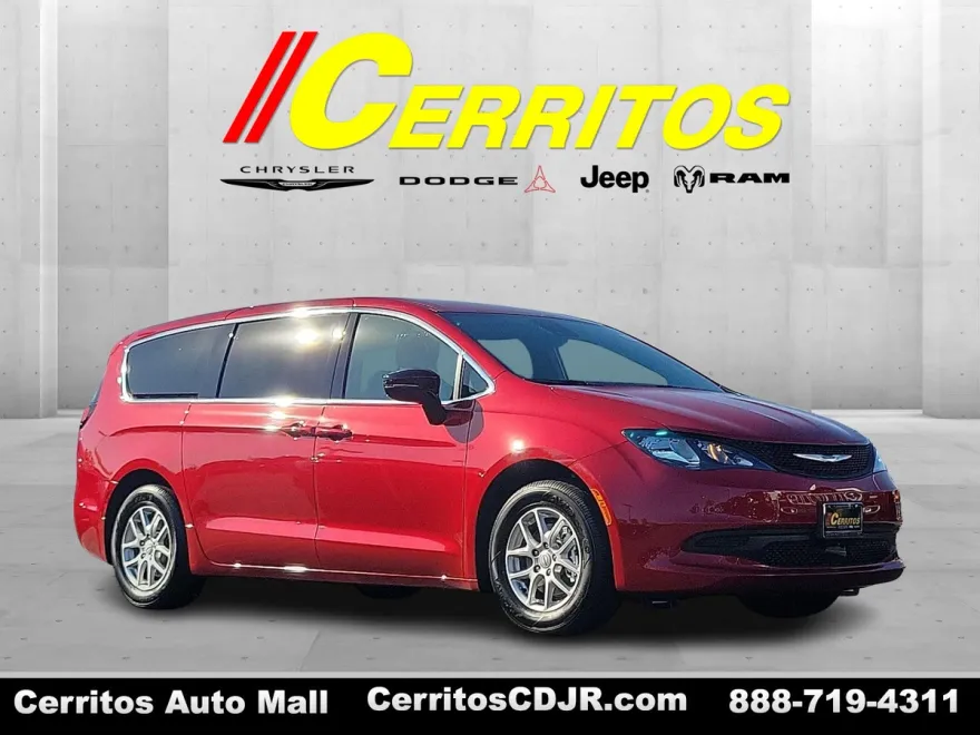 2026 Chrysler Voyager LX photo 1