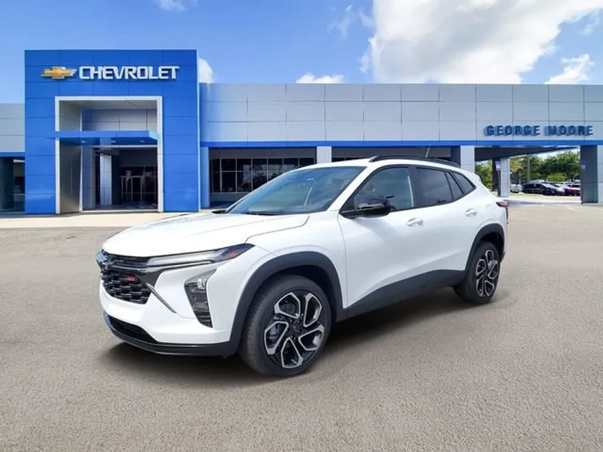 2025 Chevrolet Trax photo 1