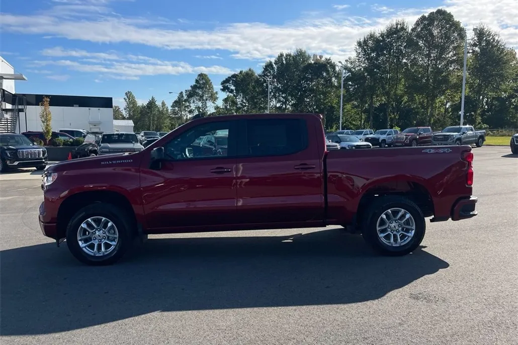 2026 Chevrolet Silverado 1500 RST photo 1