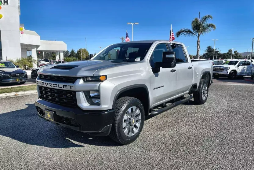 2023 Chevrolet Silverado 2500HD Custom photo 1