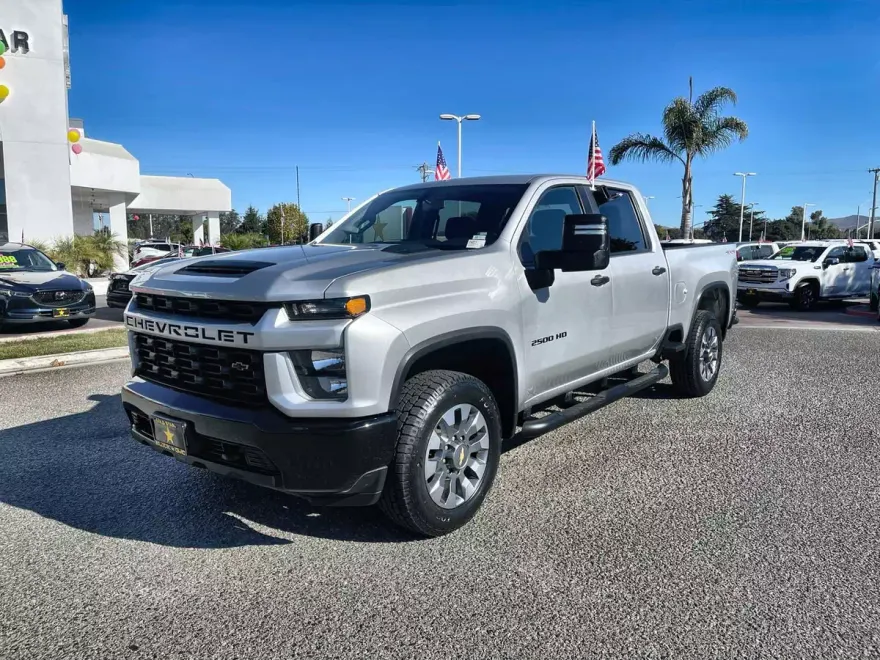 2023 Chevrolet Silverado 2500HD Custom photo 1