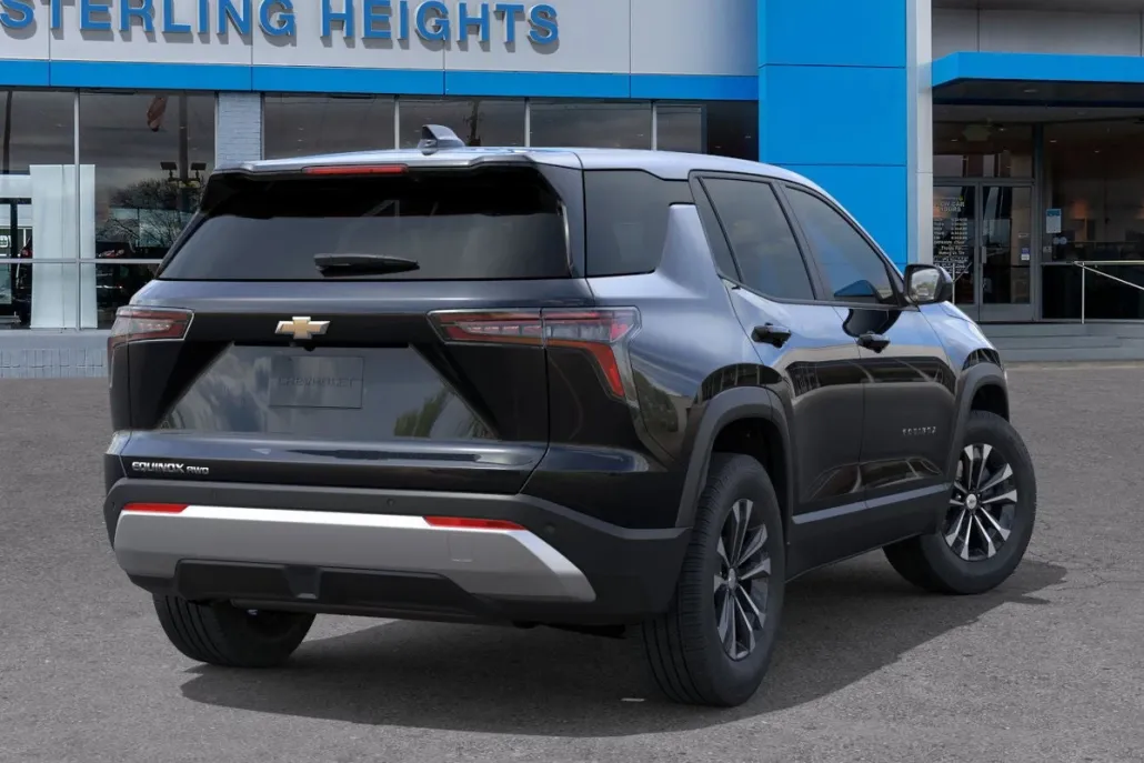 2026 Chevrolet Equinox LT photo 1