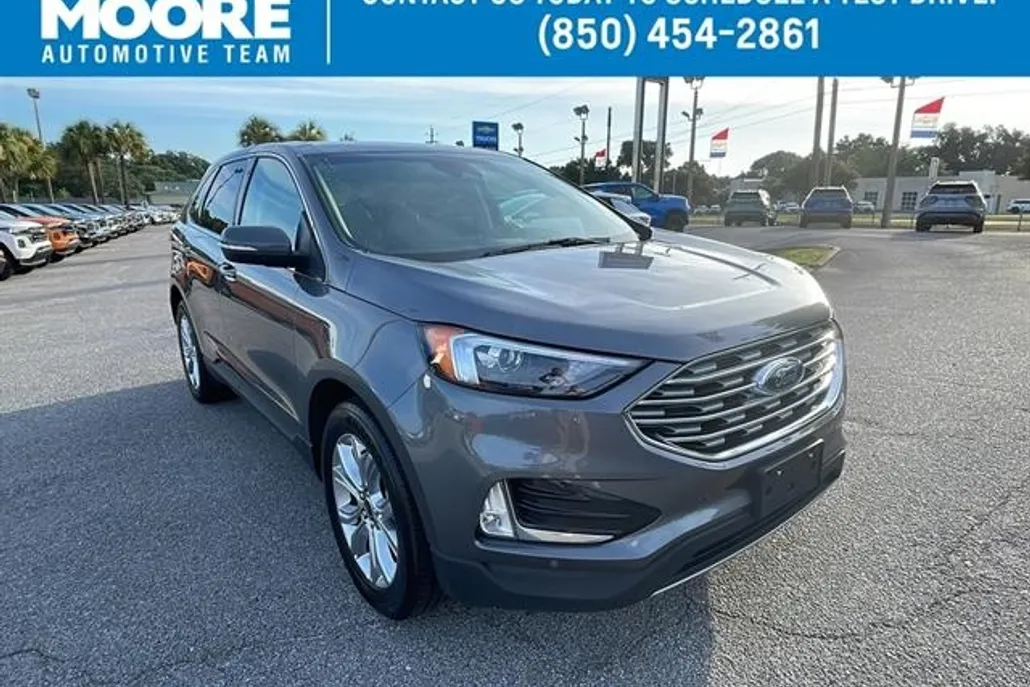 2024 Ford Edge Titanium photo 1