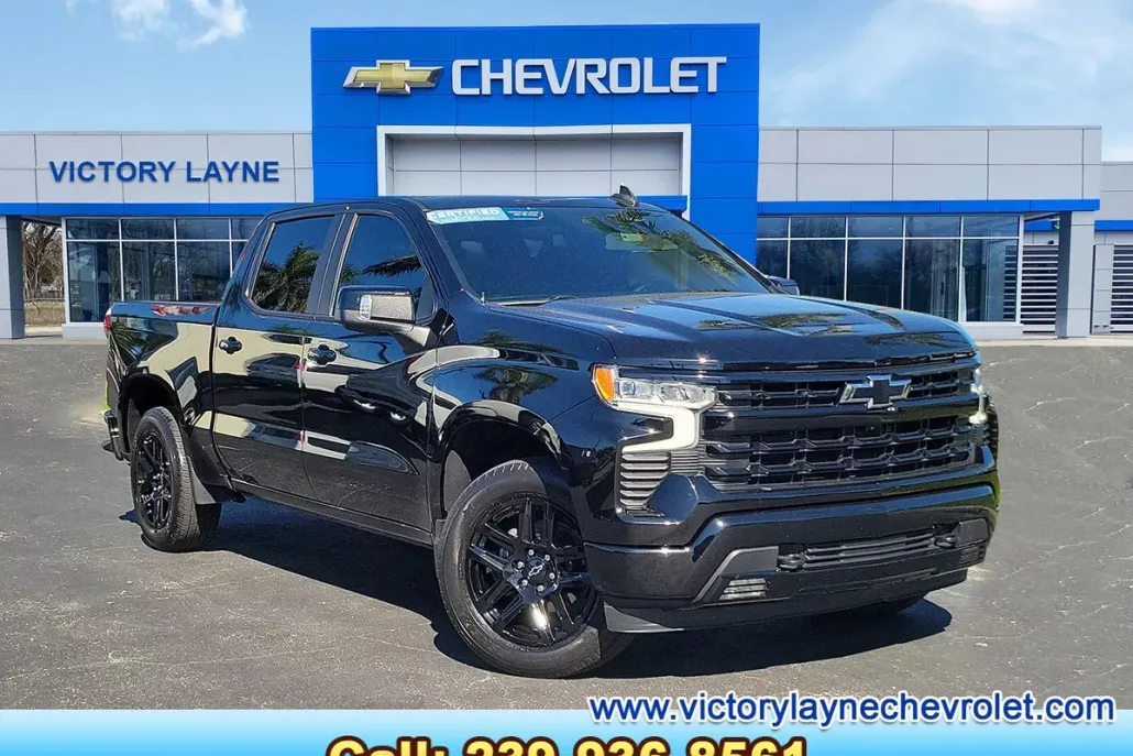 2023 Chevrolet Silverado 1500 RST photo 1