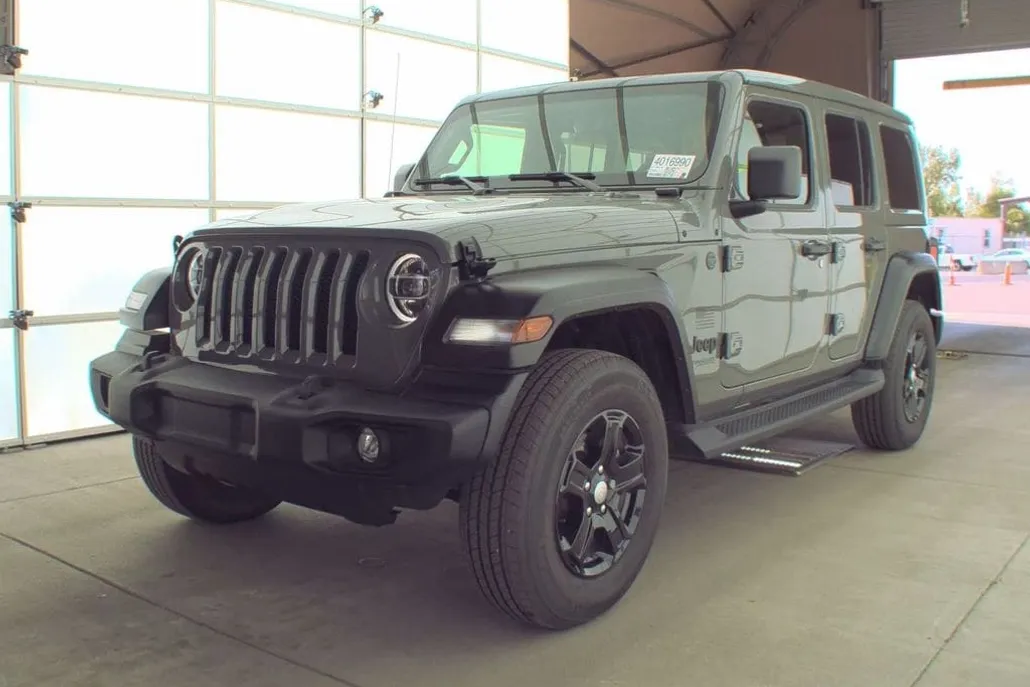 2022 Jeep Wrangler Unlimited Sport photo 1