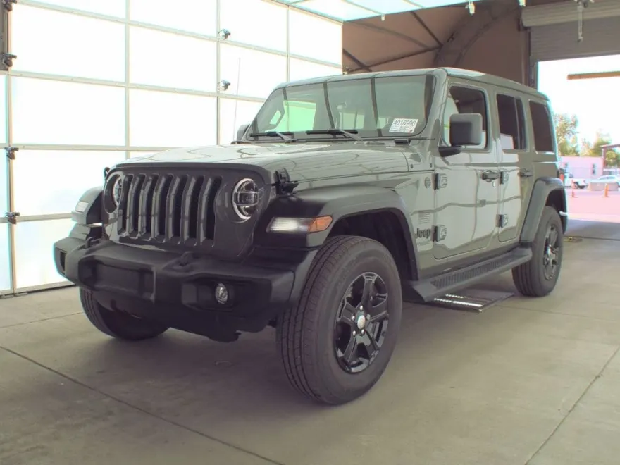 2022 Jeep Wrangler Unlimited Sport photo 1
