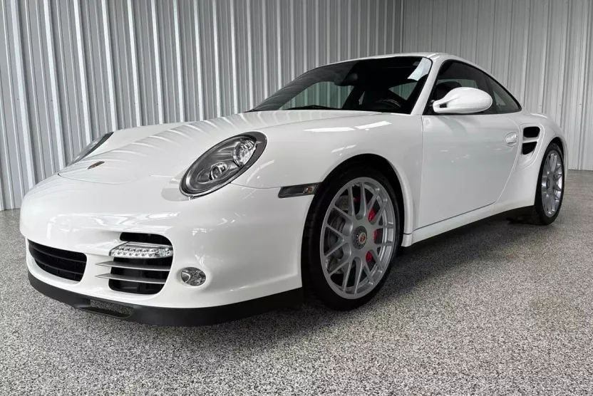 2010 Porsche 911 Turbo Sport Classic photo 1
