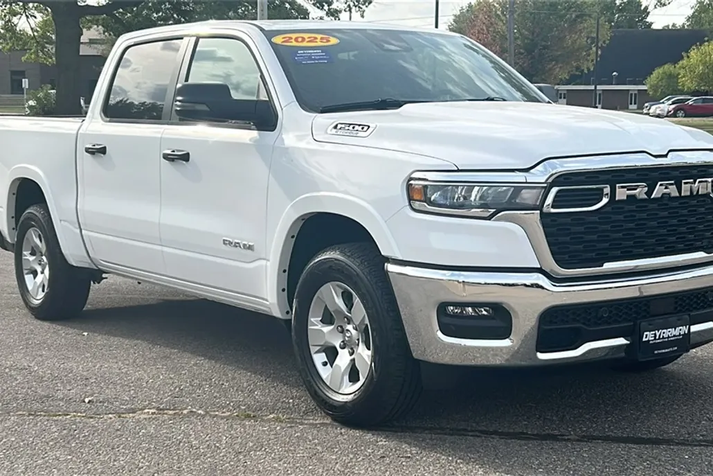 2025 Ram 1500 Big Horn Lone Star photo 1