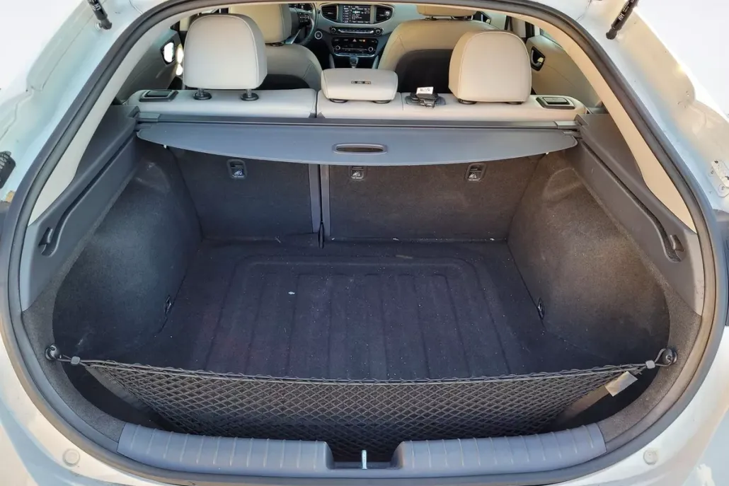 2018 Hyundai Ioniq Limited photo 1