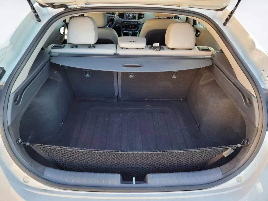 2018 Hyundai Ioniq Limited photo 1