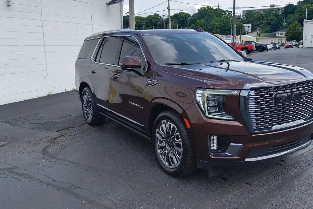 2023 Gmc Yukon Denali Ultimate photo 1