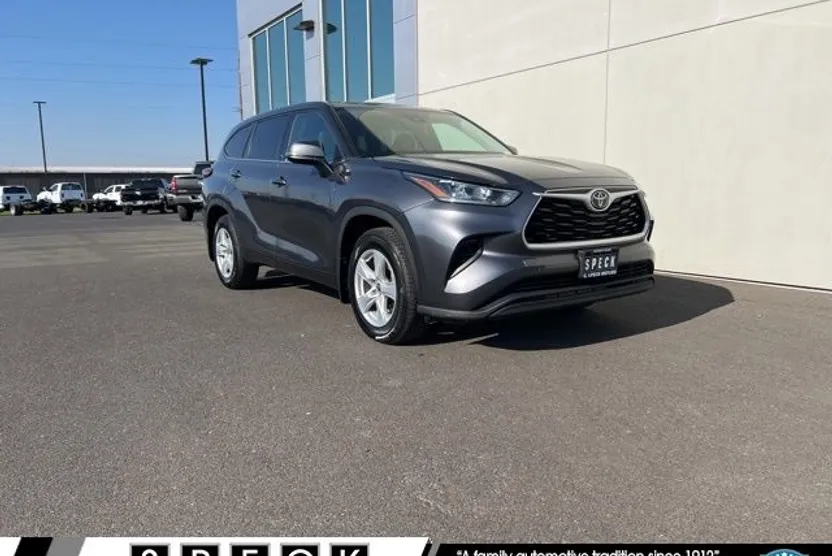 2020 Toyota Highlander L photo 1