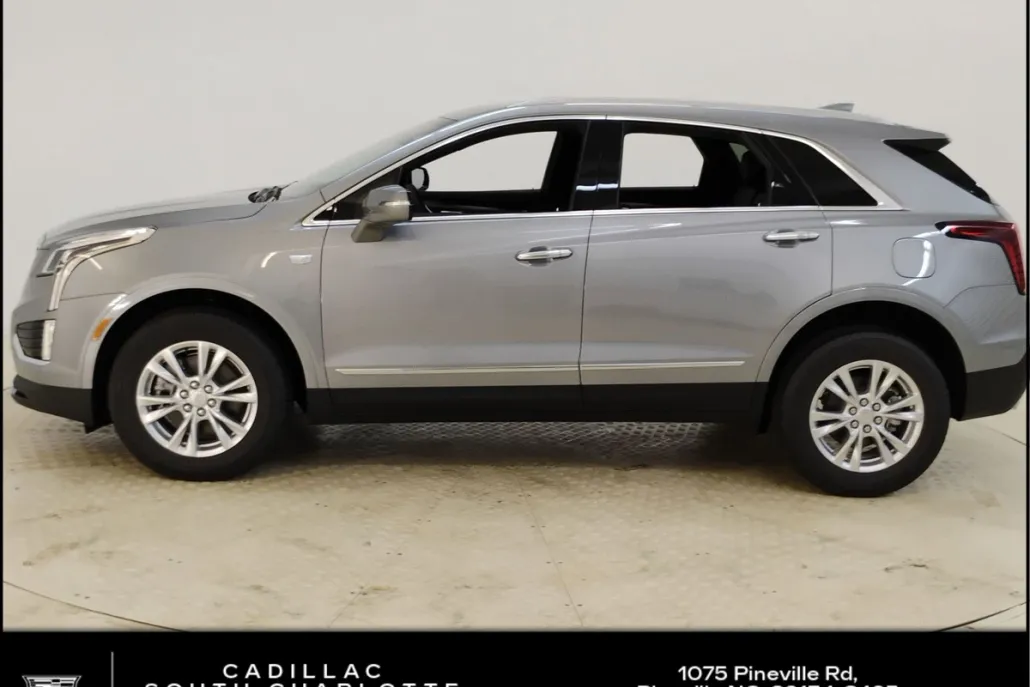 2025 Cadillac XT5 Luxury photo 1