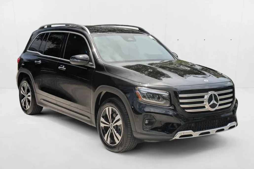 2025 Mercedes Benz GLB 250 photo 1