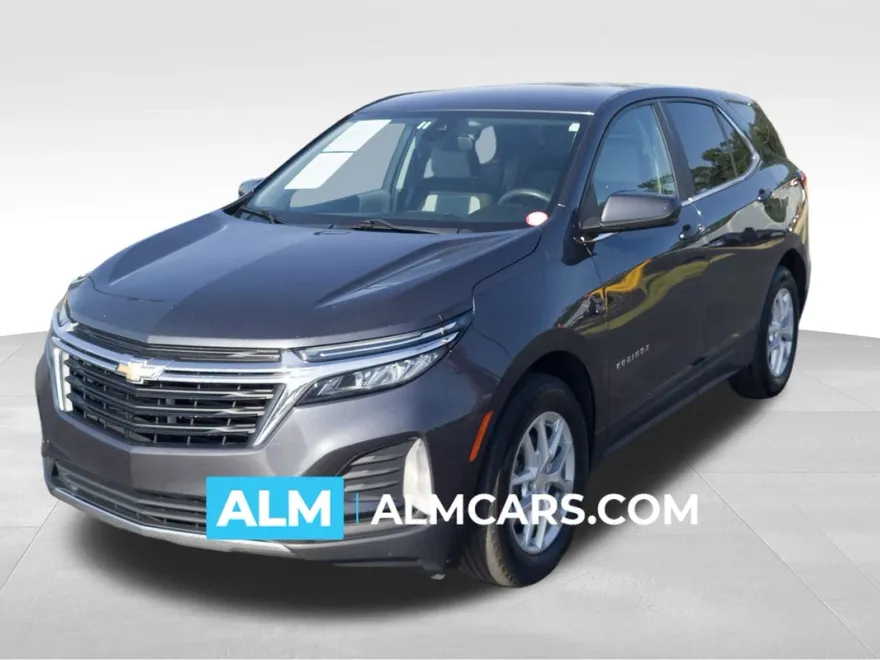 2023 Chevrolet Equinox LT photo 1