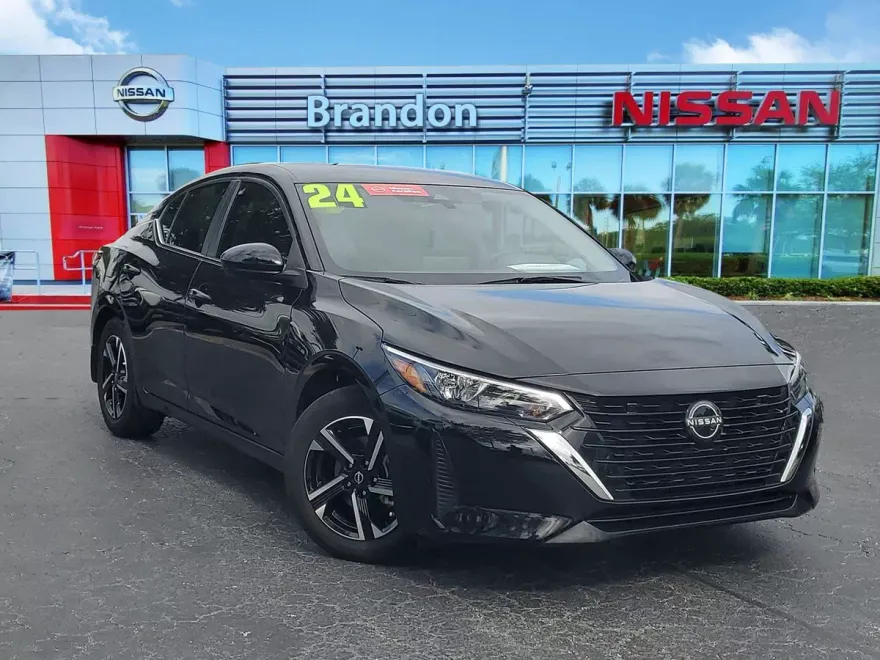 2024 Nissan Sentra SV photo 1