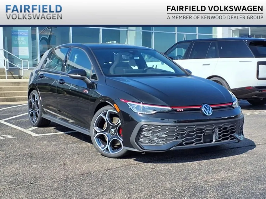 2025 Volkswagen Golf GTI Autobahn photo 1