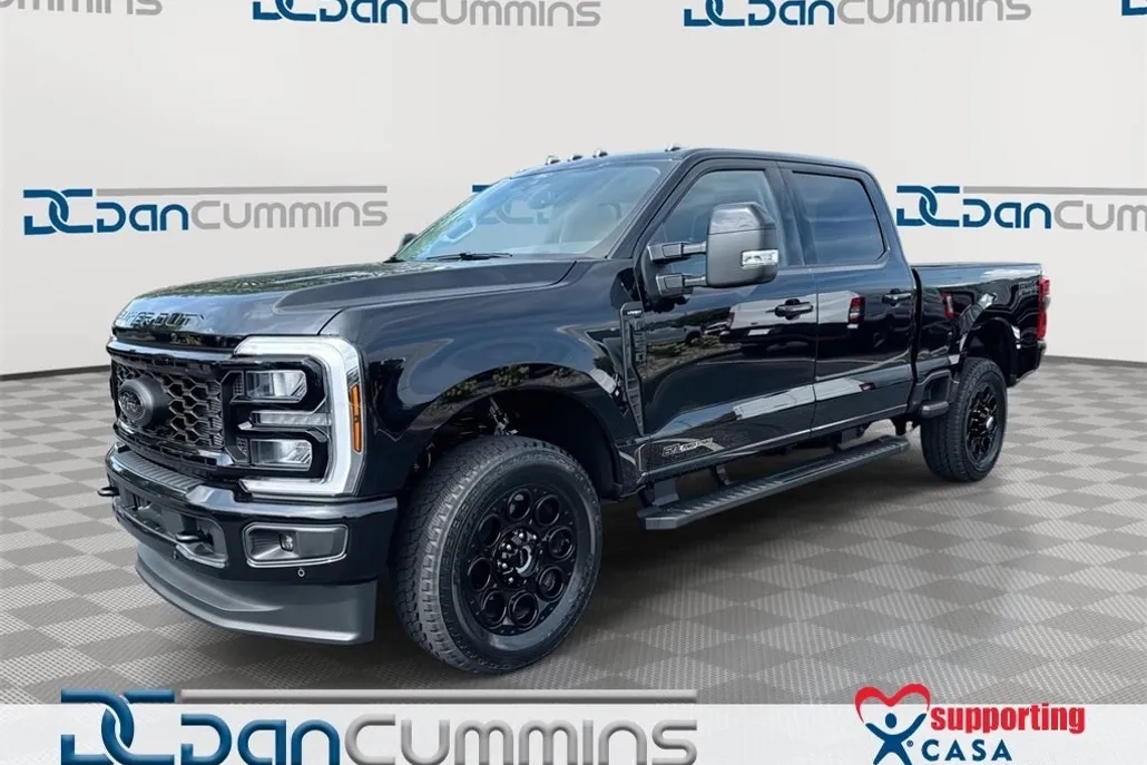 2025 Ford F-350 photo 1