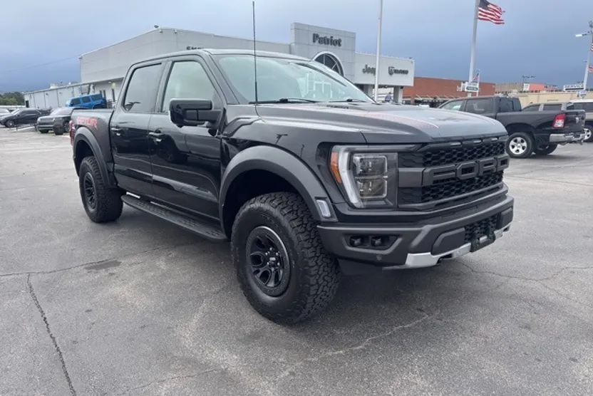 2023 Ford F-150 Raptor photo 1