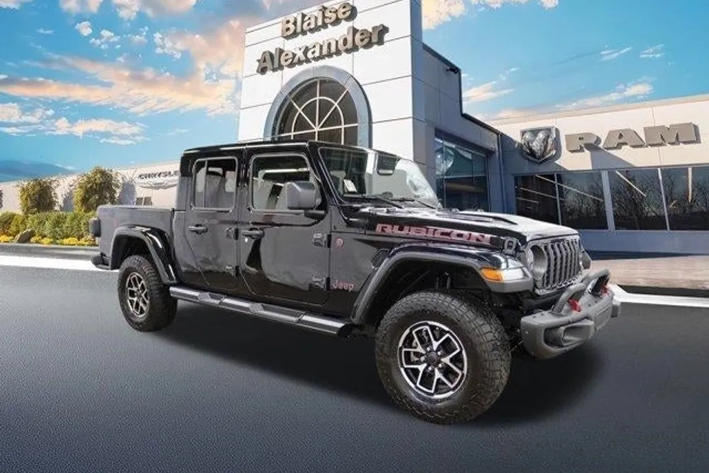 2024 Jeep Gladiator Rubicon photo 1