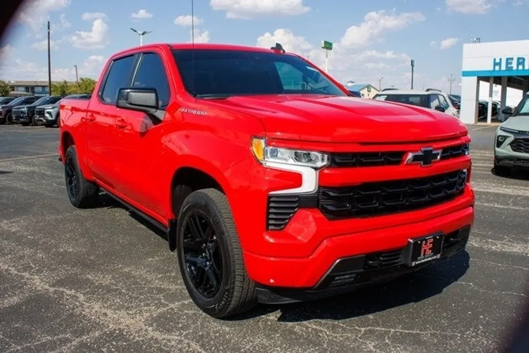 2022 Chevrolet Silverado 1500 RST photo 1