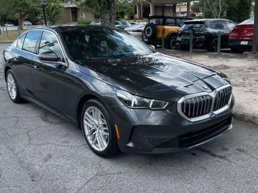 2025 Bmw 530i photo 1