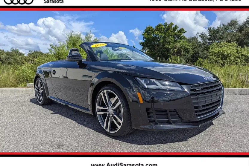 2016 Audi TT 2.0T Roadster photo 1